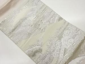 プラチナ箔九百錦山並に屋敷・木々模様織出し名古屋帯
